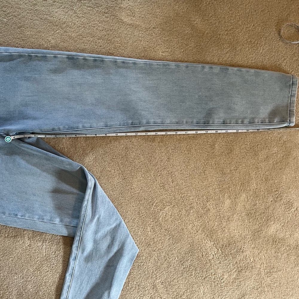 Soft Surroundings Blue Jeggings with Faded Wash - Picture 4 of 7